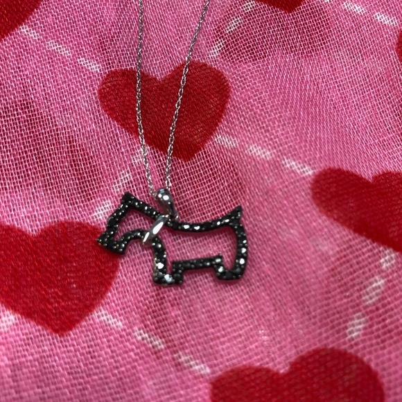 10 K Black  Scottie Dog Pendant Necklace - Picture 1 of 7